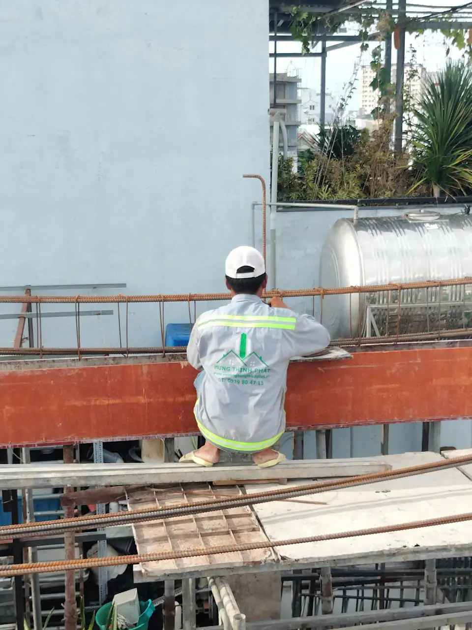 đơn gi&aacute; x&acirc;y th&ocirc; nh&agrave; 2 tầng